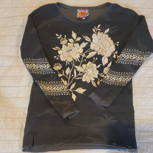 Floral Embroidered Kids Top - Black - Picture 1 of 2